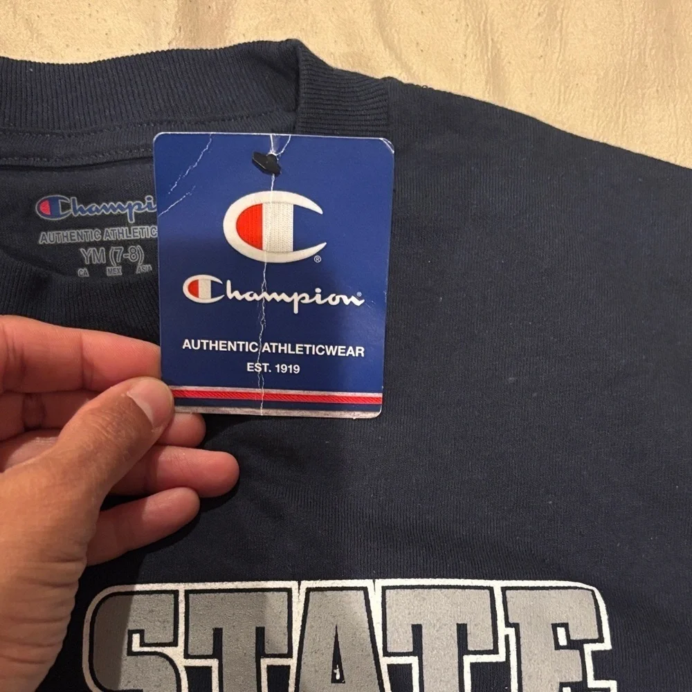Kids size M T-shirt bundle
